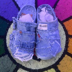 "Demin Crocs"